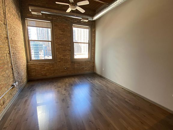3rd image of 505 N McClurg Ct #217