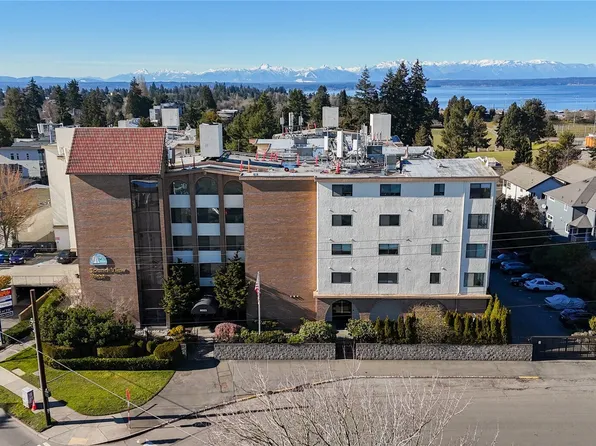 9023 Mary Avenue NW #303, Seattle, WA 98117