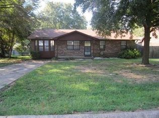 15 John Hancock Cir, Jacksonville, AR 72076
