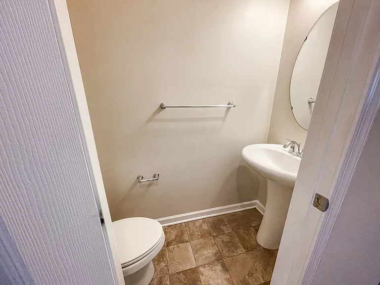 120 Kelly St — Photo 5