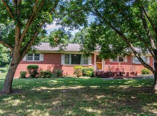 144 Coulwood Dr, Charlotte, NC 28214