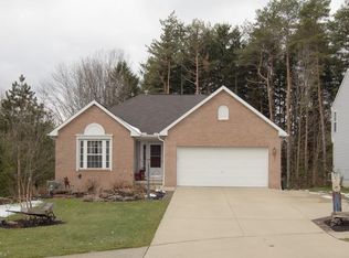 4276 Eagle Ave, Stow, OH 44224