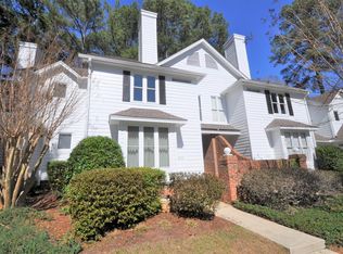 3734 Carnegie Ln, Raleigh, NC 27612
