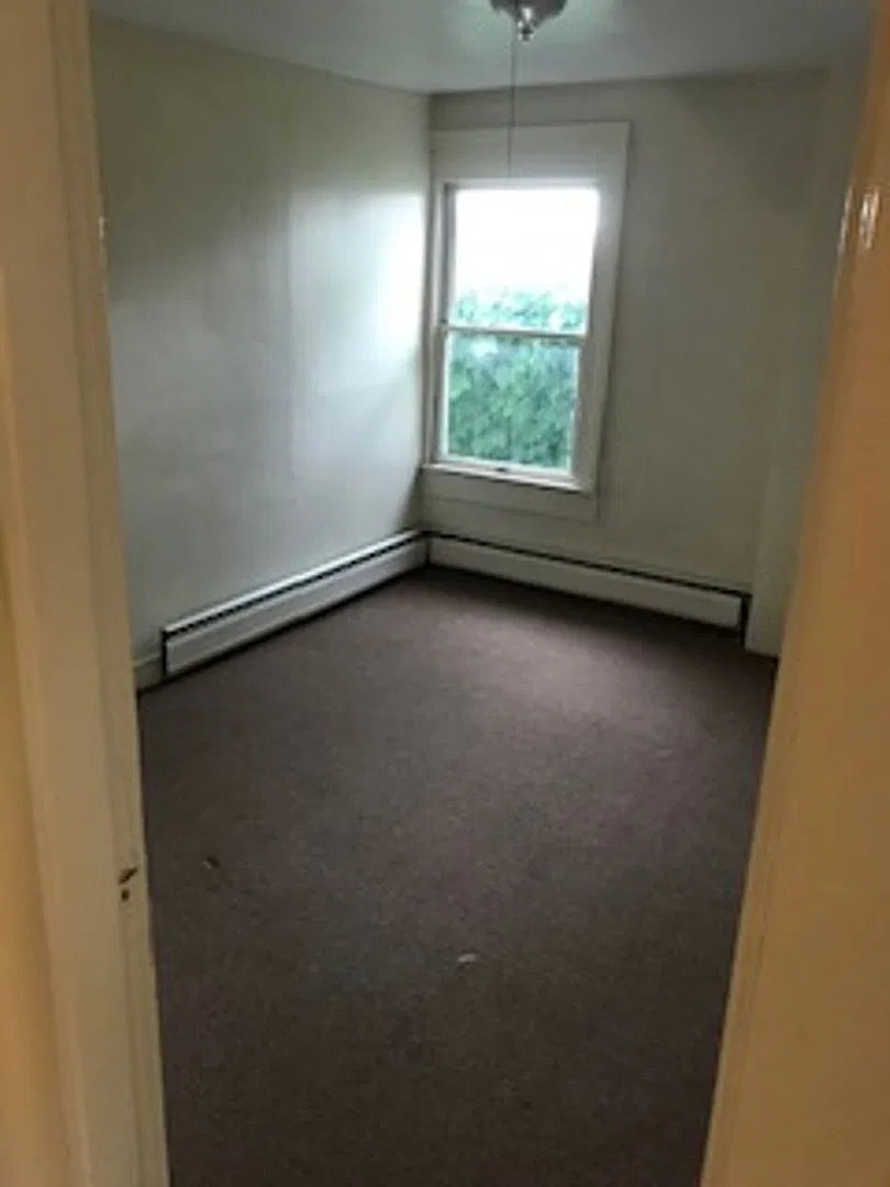 10-12 Dunbar Street — Photo 1
