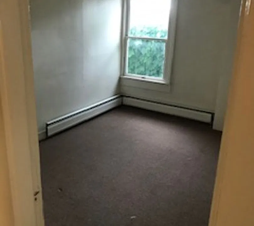 10-12 Dunbar St
