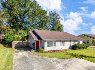 1229B Temple Cir, Alexander City, AL 35010