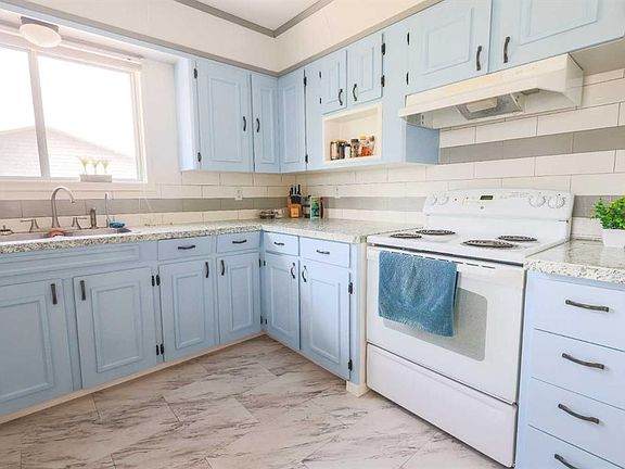 5th image of 5116 S 51st Ave