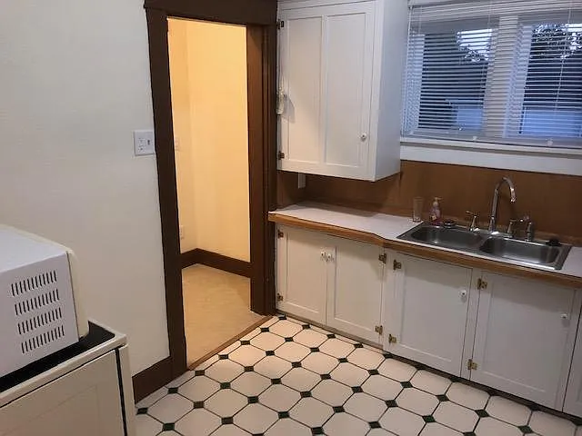 503 Dawson St — Photo 12