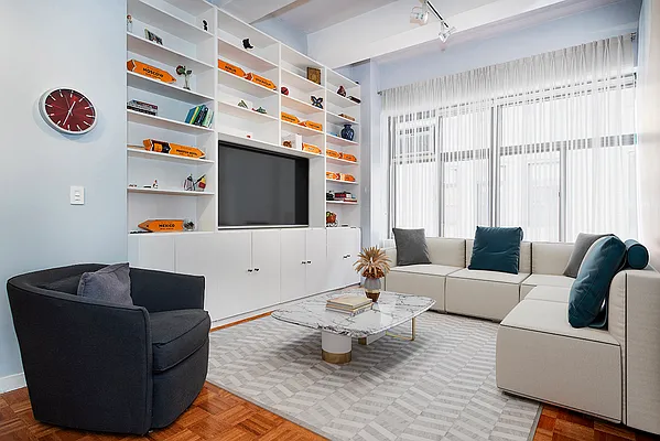 Sold by Capital Realty NY | media 1