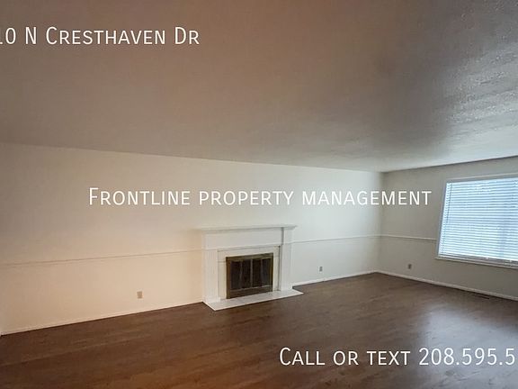 3rd image of 4910 N Cresthaven Dr