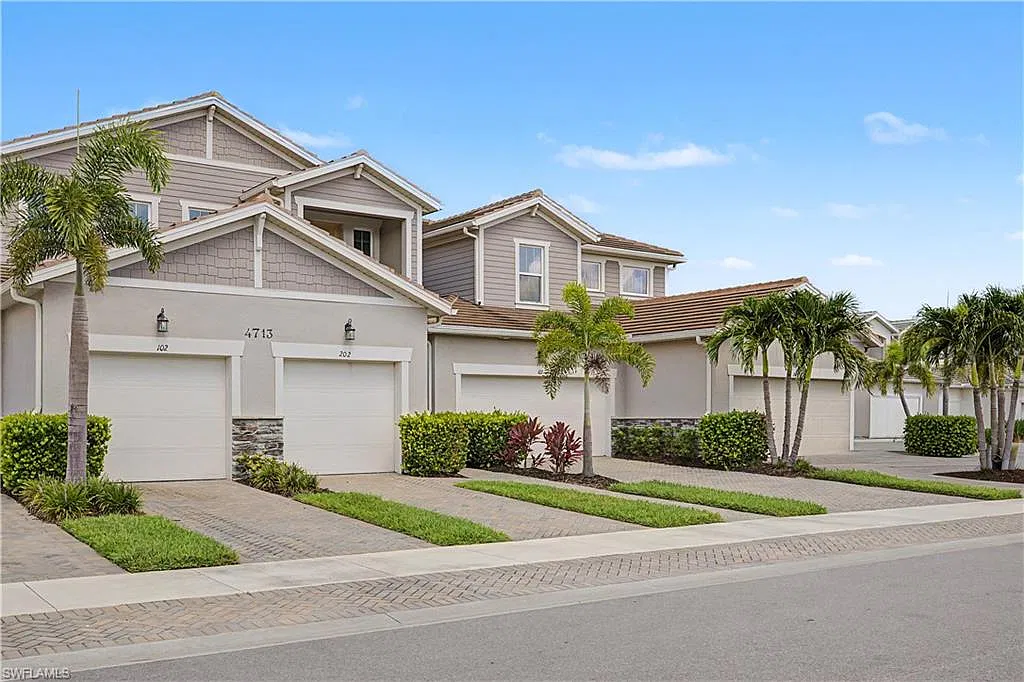 2 bed, 2.0 bath, 1480 sqft, $4,500 — Photo 1