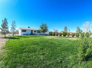 821 W Black St, Pahrump, NV 89060