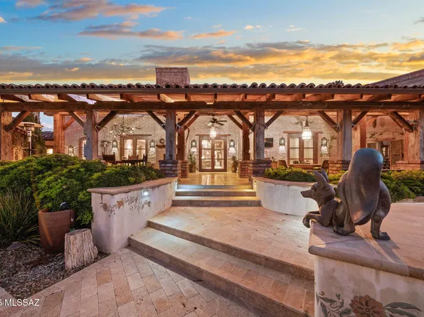 34 Avenida De Otero, Tubac, AZ 85646
