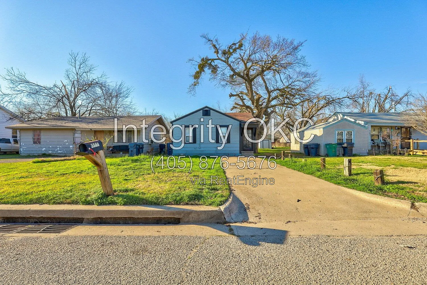 2 bed, 1.0 bath, 720 sqft, $900 — Photo 1