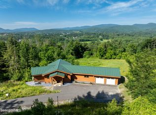 200 Chestnut St, Williamstown, MA 01267