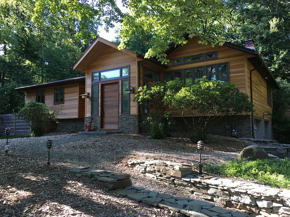 1st image of 209 Kuyper Dr