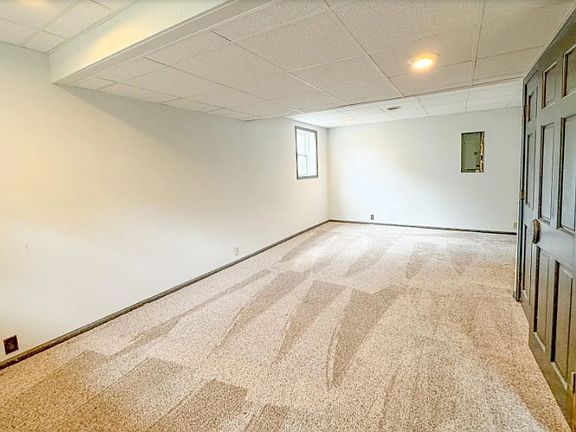 5th image of 1110 Park Ct