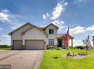 2220 Longhorn Ln, Buffalo, MN 55313