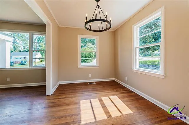 3063 Somerset Dr — Photo 3