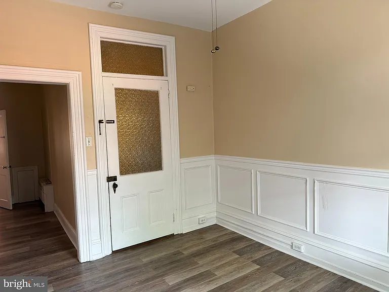 208 W Gay St #4 — Photo 7