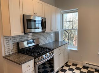 52 Hull St #303F, Boston, MA 02113