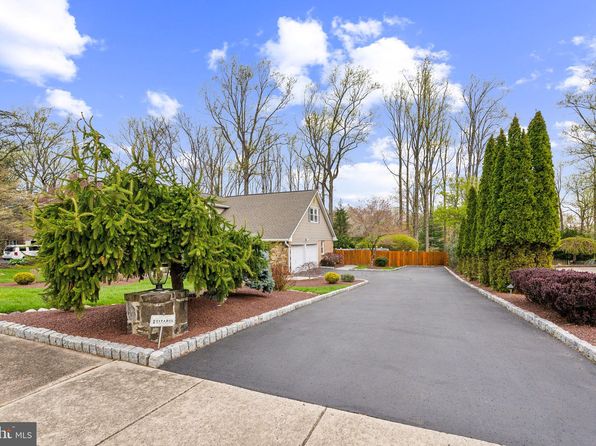 1419 Greenawalt Rd, Huntingdon Valley, PA 19006