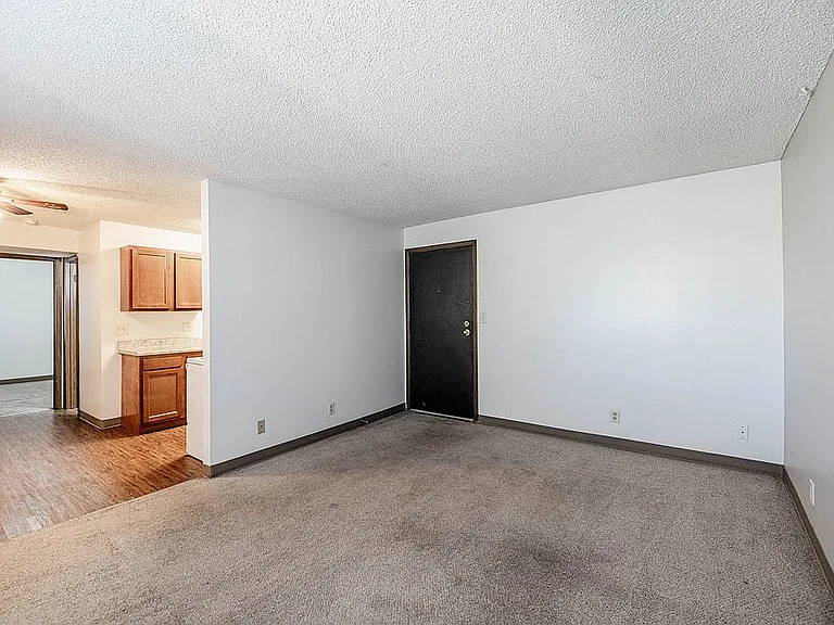 1519 A St #7 — Photo 3
