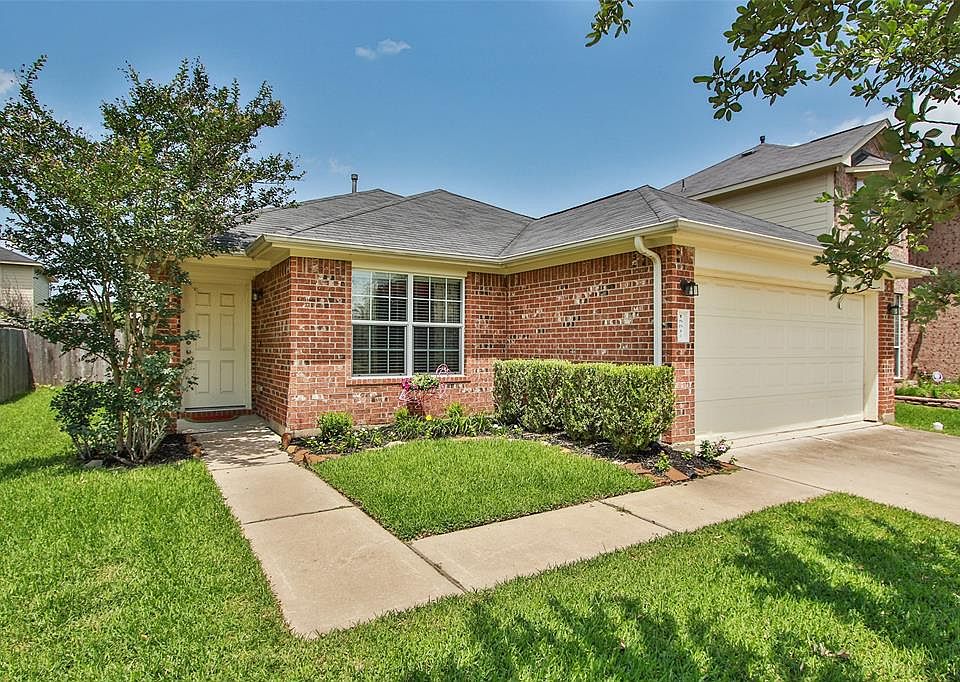 1st image of 15811 Little Miss Creek Dr