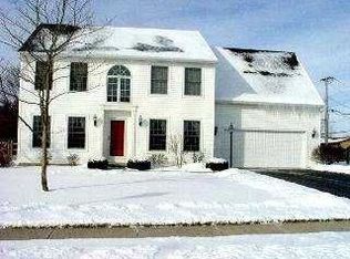 26487 Oak Meadows Dr W, Perrysburg, OH 43551