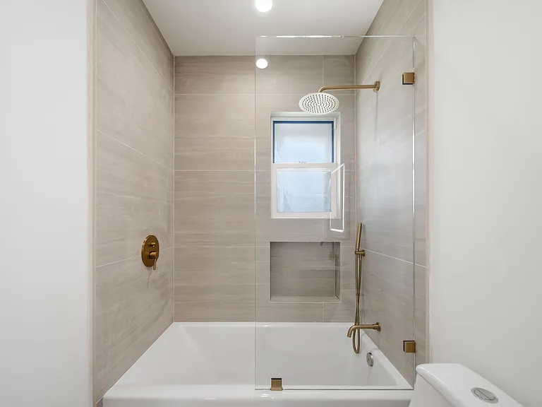 439 S Evergreen Ave #443 — Photo 13