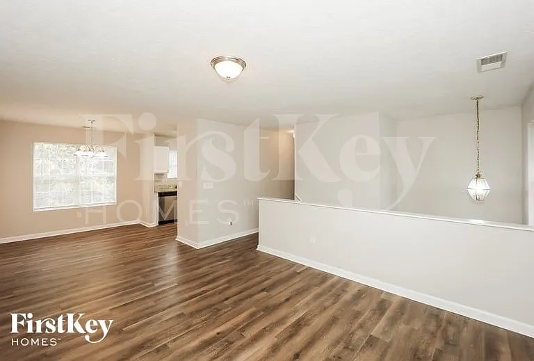 5692 Norman Ct — Photo 5