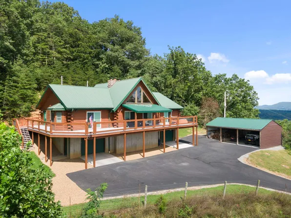 4251 Draper Valley Rd, Draper, VA 24324