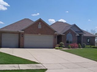 5590 Thoroughbred Dr SW, Wyoming, MI 49418