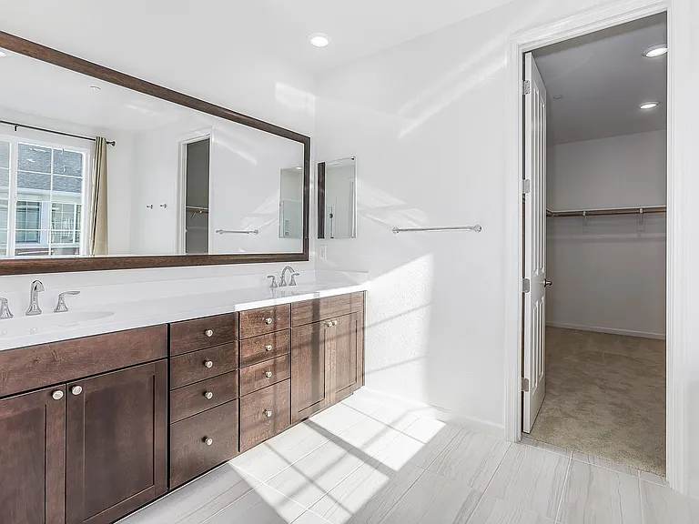 33509 Mustang St — Photo 19