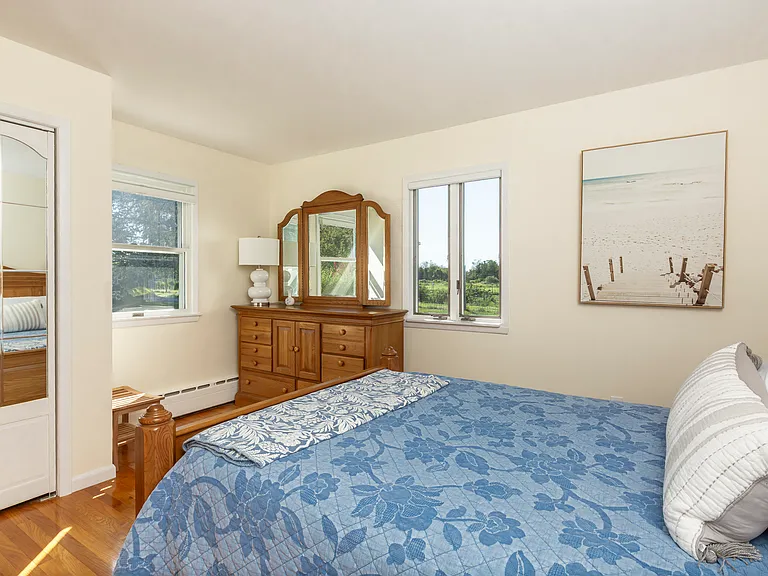 275 Maier Pl — Photo 23