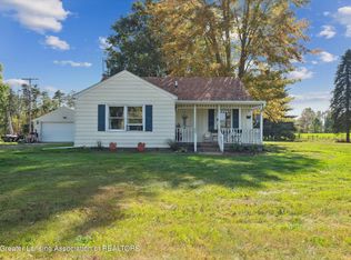 2240 E Howell Rd, Williamston, MI 48895