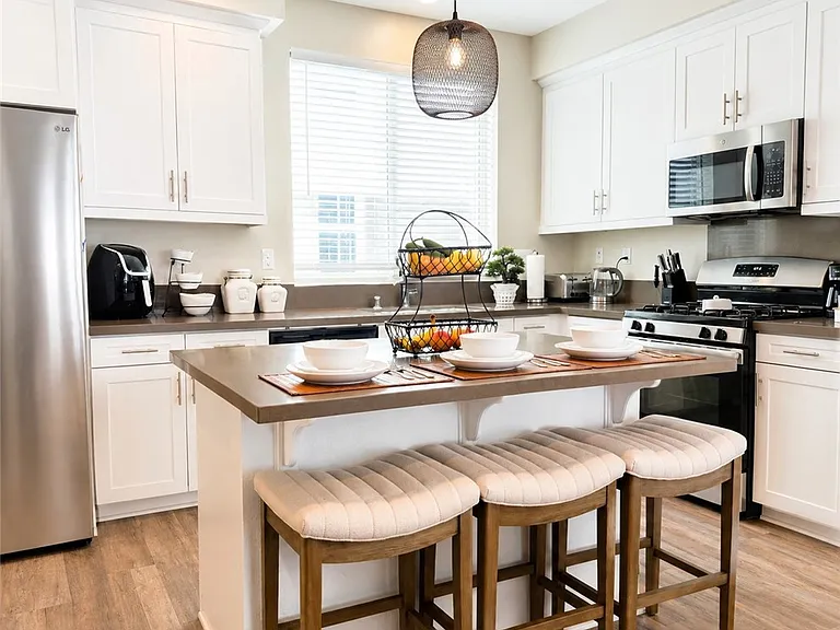 1017 Savi Dr #105-B — Photo 4