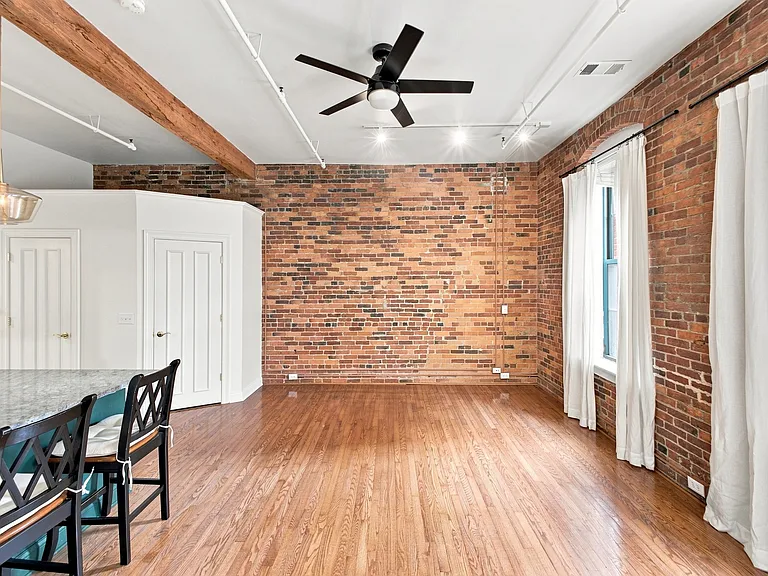 55 W Livingston Ave #203 — Photo 18