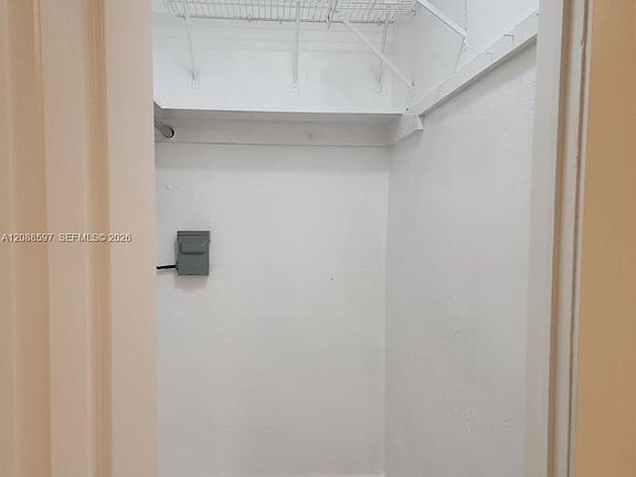 4th image of 443 SW 4th Ave APT 3