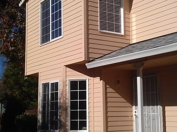 2nd image of 7521 SE Hacienda St
