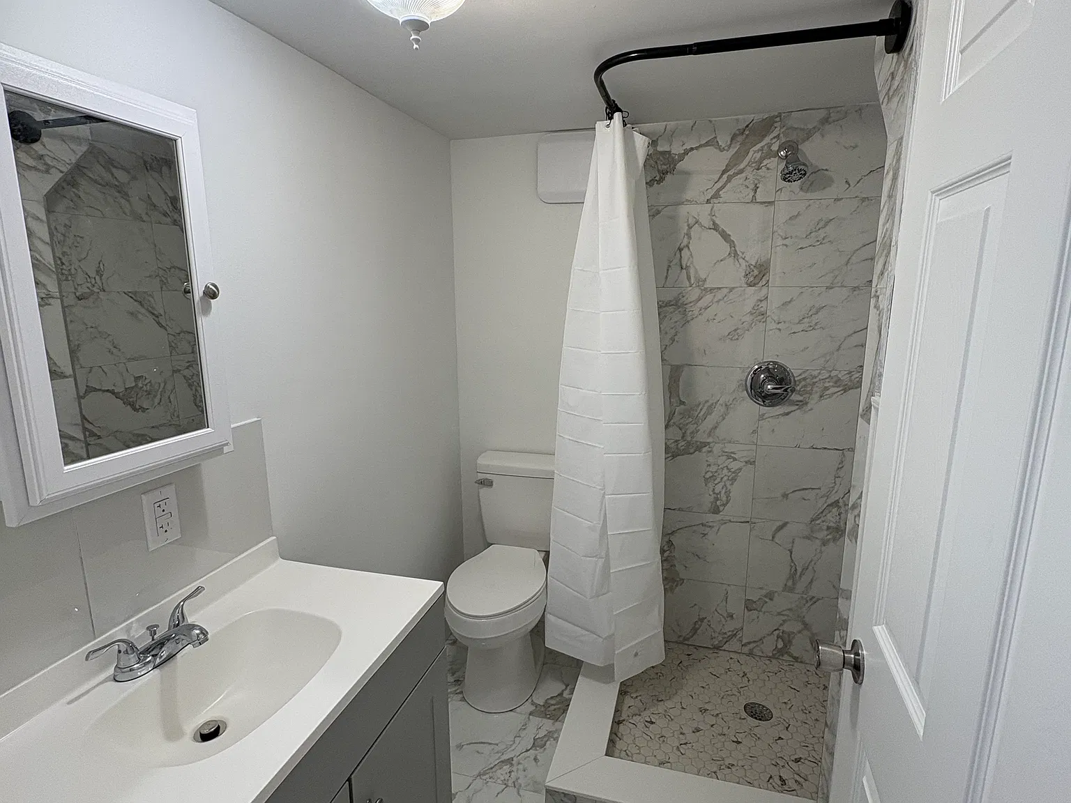 125 Sibley Ave — Photo 1