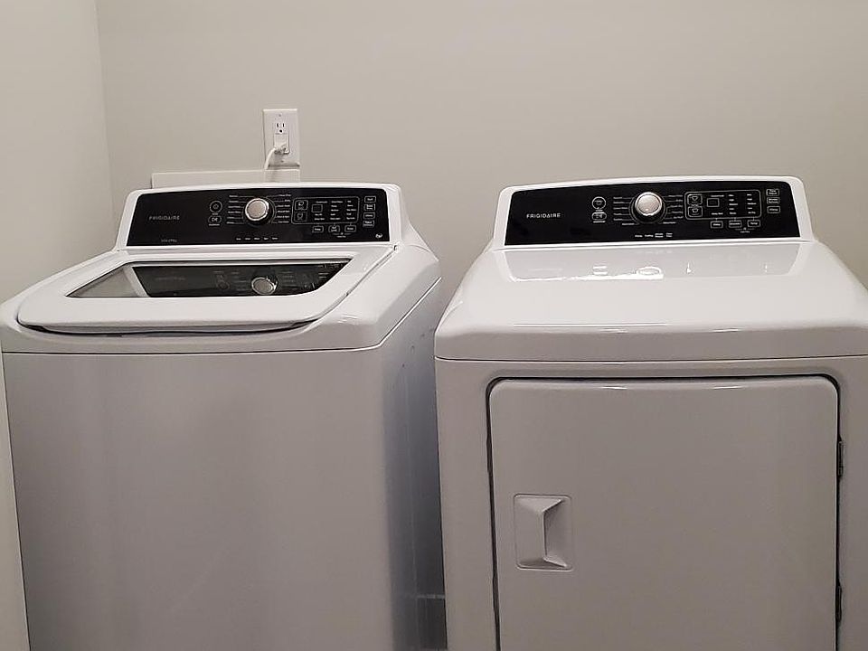washer , dryer included