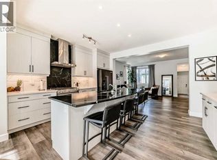 404 Yorkville Ave SW, Calgary, AB T2X4S4