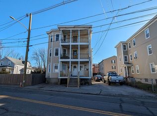 243 Market St, Warren, RI 02885