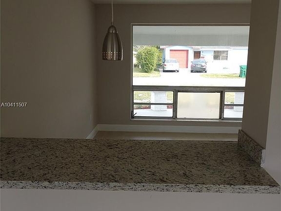 4th image of 7607 Plantation Blvd