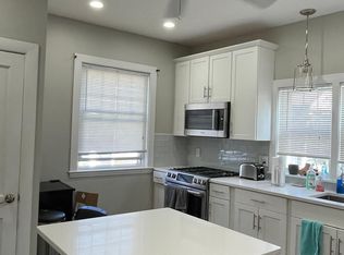 92 Kenmere Rd FLOOR 2, Medford, MA 02155