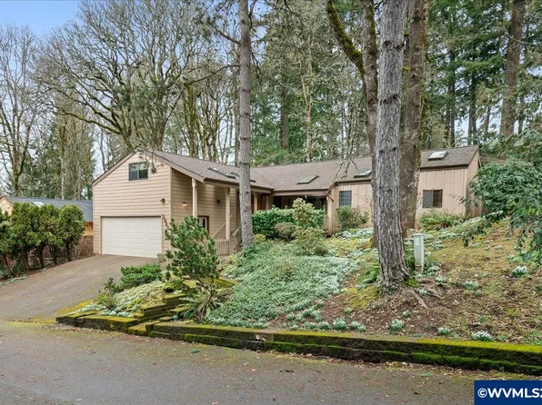3840 Oak Hollow Ln SE, Salem, OR 97302