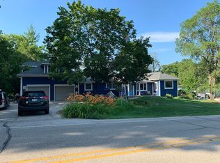 350 89th St, Twin Lakes, WI 53181