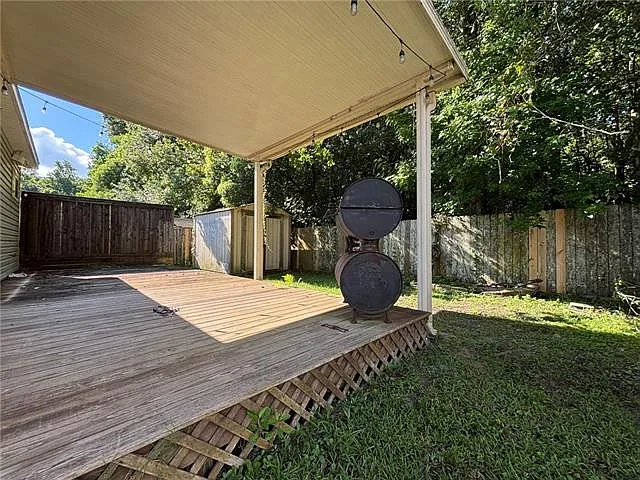 2735 Village Ct — Photo 31