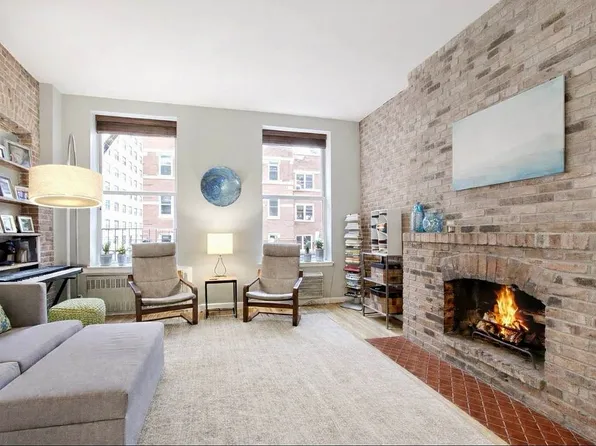 305 W 55th St APT 3A, New York, NY 10019